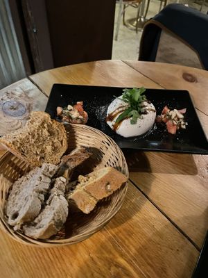 Burrata   at VEGA - Luna in Madrid