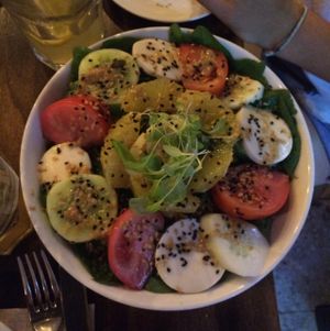 toscana salad at VEGA - Luna in Madrid