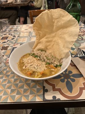 Curry korma  at VEGA - Luna in Madrid