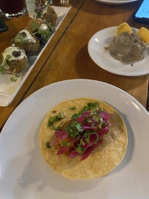 Starters: Tacos and croquetas with spinach and “Parmesan”   at VEGA - Luna in Madrid