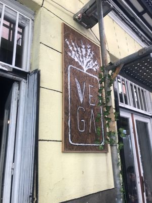 front  at VEGA - Luna in Madrid