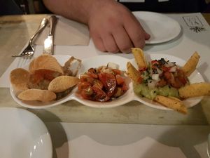 Appetizers  3 for 4.50€ at VEGA - Luna in Madrid