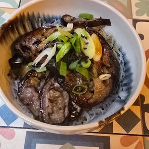 Eggplant noodles at VEGA - Luna in Madrid