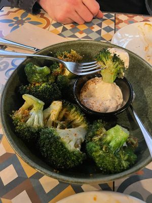 Broccoli with citrus tahini at VEGA - Luna in Madrid