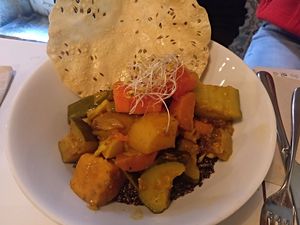 Main course: quinoa curry at VEGA - Luna in Madrid