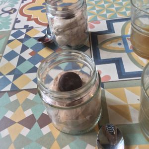 Chocolate mousse 💚 at VEGA - Luna in Madrid