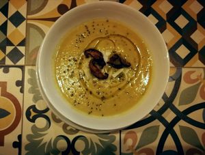Delicious cauliflower, coco and almond soup at VEGA - Luna in Madrid