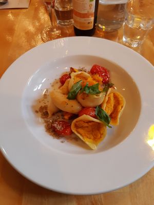  at Hagedis in The Hague