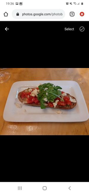 Bruschetta at Hagedis in The Hague