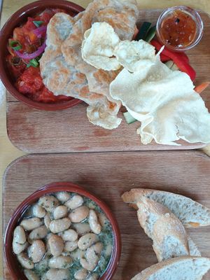  at Hagedis in The Hague