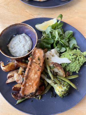 Battered tofu-nori beignets   at Hagedis in The Hague