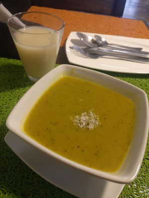 Vegan soup from daily menu at Rushi Comida Sana in Manizales