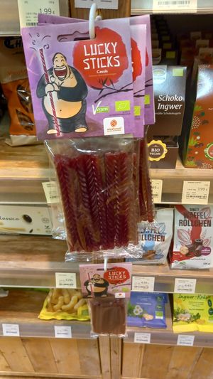 vegan snacks at organics - Naturkost am Dom in Erfurt