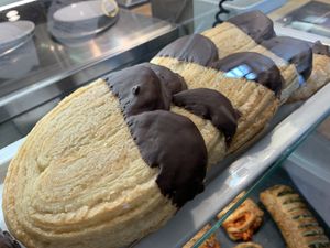 vegan pig's ears at organics - Naturkost am Dom in Erfurt