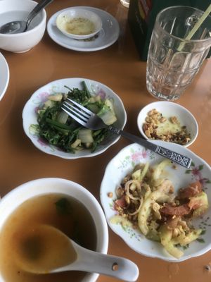 Set menu! Very tasty!! Great value for money! at Sun Flower Restaurant in Nyaungshwe