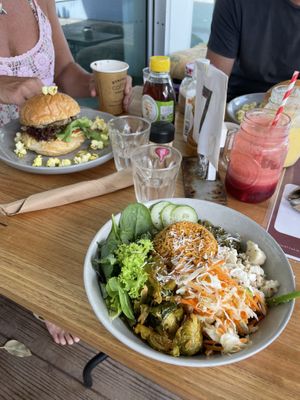 Green bowl very delicious  at Cafe One 3 in Whitsunday