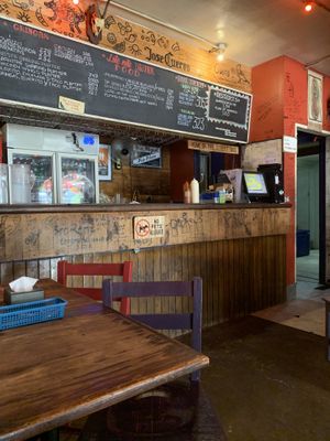 Pets not allowed 😡 at El Chupacabra in Makati