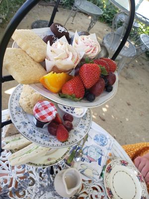 August 2021 high tea at Muir's Tea Room in Sebastopol
