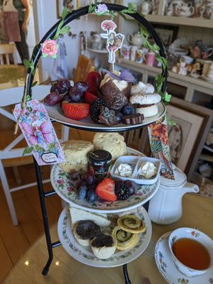  at Muir's Tea Room in Sebastopol