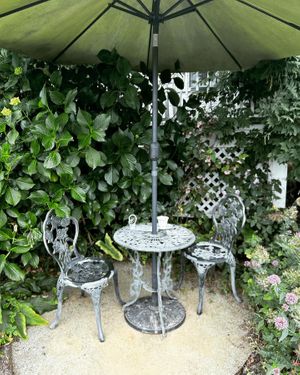 Peaceful setting  at Muir's Tea Room in Sebastopol