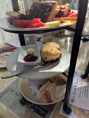 Harry Potter Tea Service at Muir's Tea Room in Sebastopol