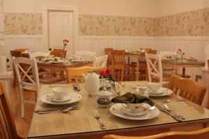 Dining Room at Muir's Tea Room in Sebastopol