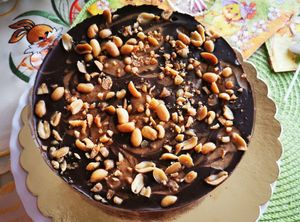 Raw salted caramel cake (no added sugar) at Edeni Vegan in Budapest