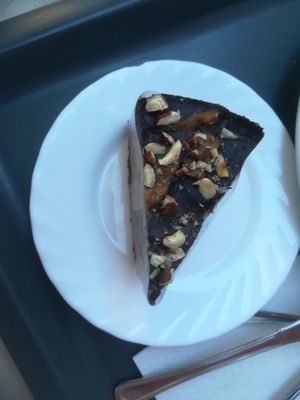 Cake at Edeni Vegan in Budapest