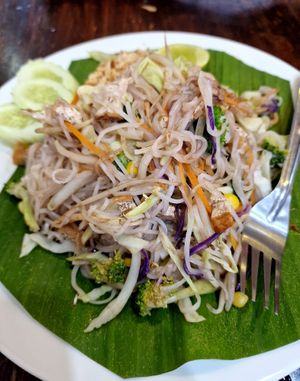 Pad Thai at Soul Organics in Koh Phangan