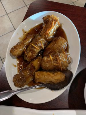 mandarin crispy tofu at Teapot Vegetarian House in Redmond