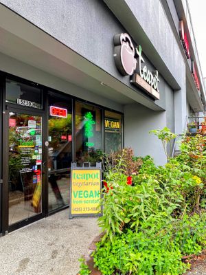 Exterior at Teapot Vegetarian House in Redmond