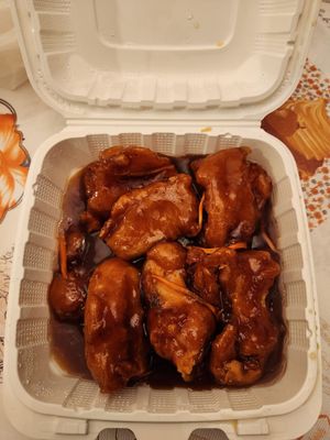 Mandarin crispy tofu at Teapot Vegetarian House in Redmond