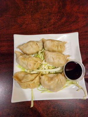 Steamed dumplings at Teapot Vegetarian House in Redmond