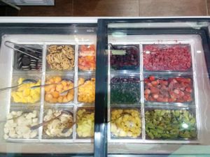 frozen 100% fruit!

oreo cookie
chip's ahoy cookie (ok, not fruits…)
papaya
blackberry
raspberry
mango
melon
peach
blueberry
strawberry
soursop
banana
apple
pineapple
kiwi
 at Delit in Merida