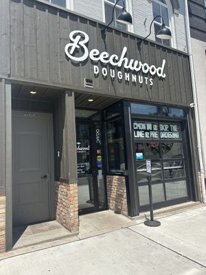 Outsidee  at Beechwood Doughnuts in St Catharines
