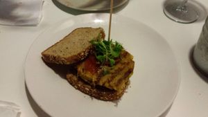 Burger (or Burguer as the Spanish like to write) at Astrid in Malaga