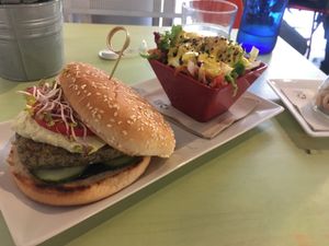 Quinoa burger at Astrid in Malaga