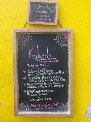 Sign on the front at Kalenda in Santo Domingo