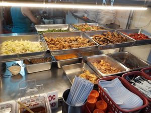 Dishes on display at Ci Wen Vegetarian 慈雲素食 in Northeast Singapore