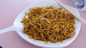 Mee Goreng $3.50 at Ci Wen Vegetarian 慈雲素食 in Northeast Singapore