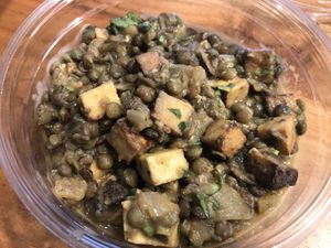 Take away brunch: lentil tofu salad  at Super Jami Kitchen in Stuttgart
