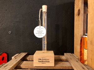 vegan award at Super Jami Kitchen in Stuttgart