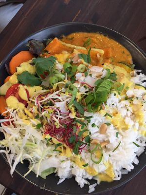 Yummy Peanut Bowl  at Super Jami Kitchen in Stuttgart