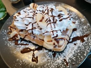 Belgische Waffeln at Super Jami Kitchen in Stuttgart
