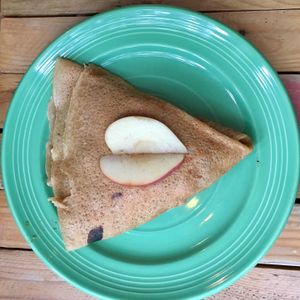 Vegan 'garden of eatin' at Little ChoC Apothecary in Brooklyn