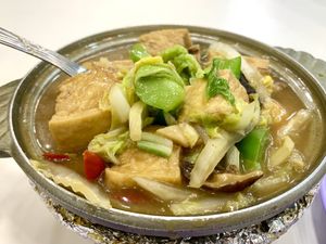 Vegan Claypot Tofu $6  at Hwa Jin Vegetarian 華津素食 in West Singapore