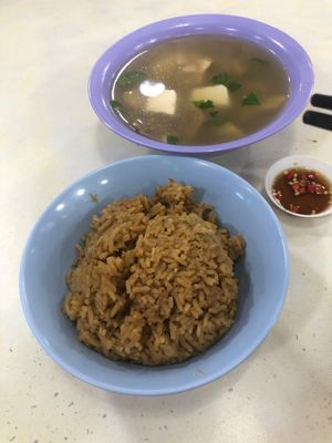 Rice and soup set  at Hwa Jin Vegetarian 華津素食 in West Singapore