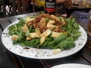 Ensalada primavera (avocado, nuts, pear and green leafs salad with balsamic vinegar dressing). at El Boca a Boca in Oviedo