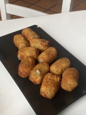 Croquetas de shiitake  at El Boca a Boca in Oviedo