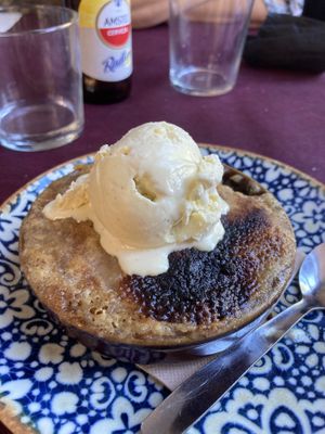 Más crumble   at El Boca a Boca in Oviedo